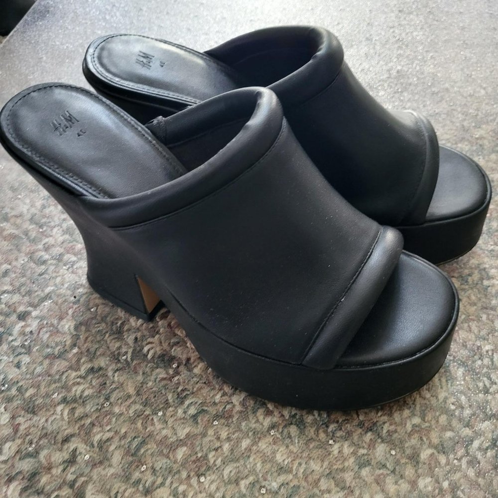 H&M Platform Mules - Picture 7 of 7